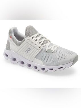On Running Cloudswift Women’s Athletic Shoes